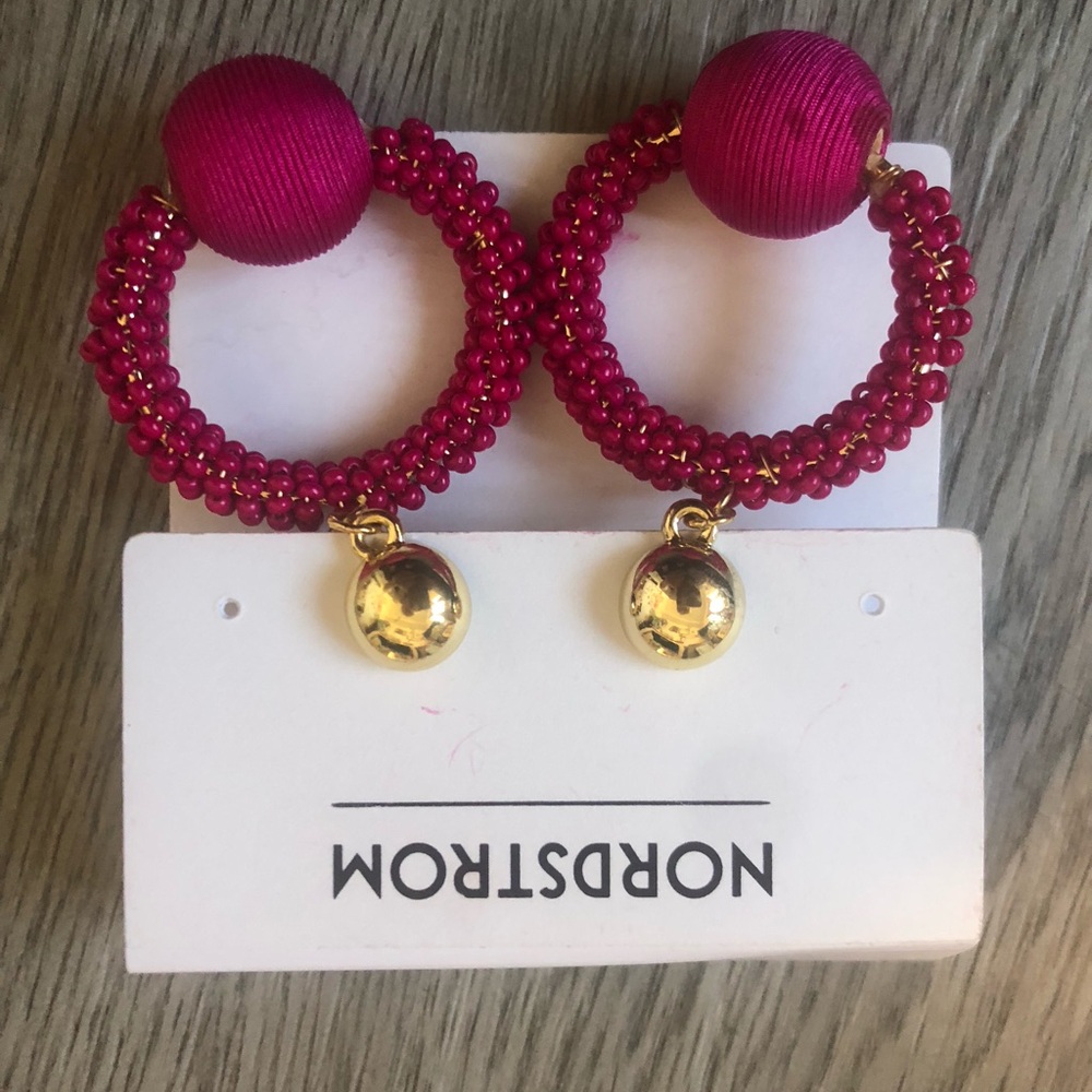Nordstrom Fuchsia Beaded Hoop Earrings with Gold Drops NWOT